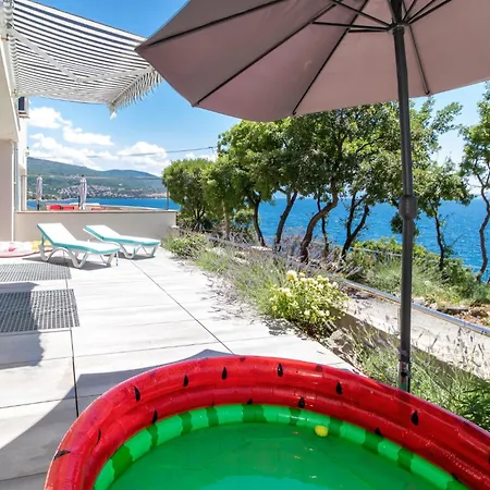 Apartment Gorgeous In With House Sea View Povile